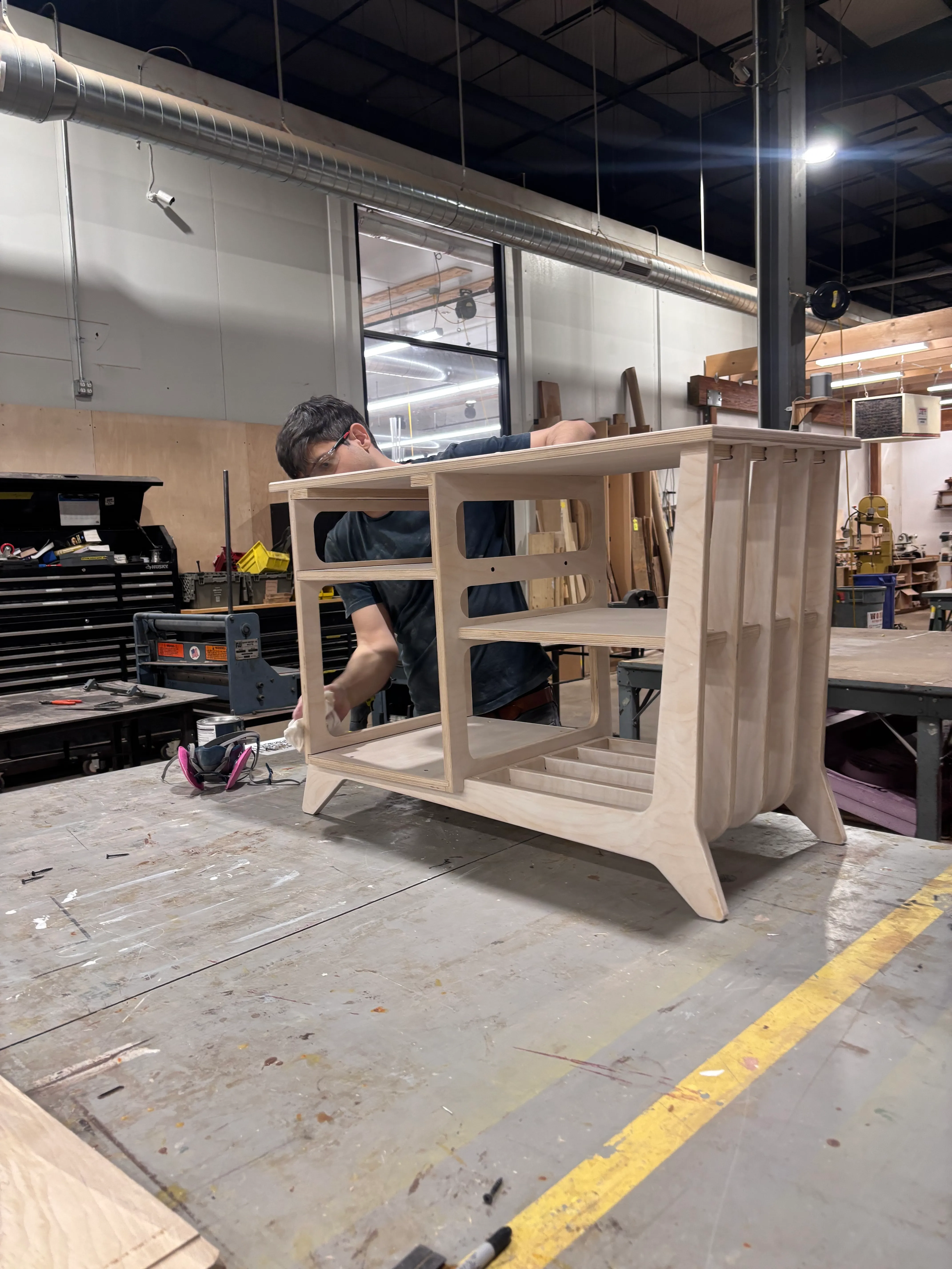 Stewart assembling the demo model for the class